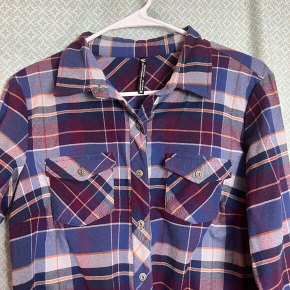 Women's Plaid Kuhl long slv button up shirt Size M - Picture 2 of 7